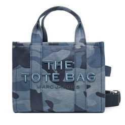 Torebka Marc Jacobs. Niebieskie torebki klasyczne Marc Jacobs, bez wzorów, klasyczne, bez dodatków. Za 1,119.00 zł.