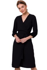 Sukienka elegancka kopertowa z bufiastymi rękawami czarna. Czarne sukienki Sukienki.shop, do pracy, xxl, bez wzorów, biznesowe, bez kołnierzyka, bez ramiączek, kopertowe. Za 349.00 zł.