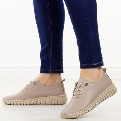 Szare vizon skórzane półbuty damskie T.Sokolski 4000. Szare półbuty wsuwane Sokolski, na jesień, bez wzorów, z jeansu, biznesowe, z okrągłym noskiem, bez obcasa, na płaskiej podeszwie. Za 249.00 zł.