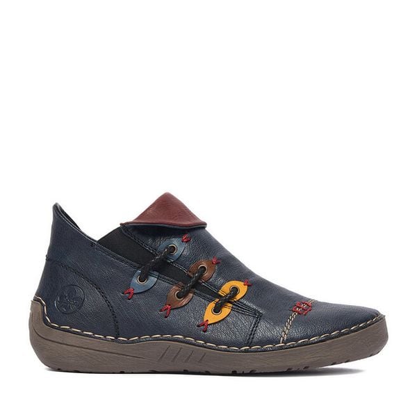 Botki Rieker. Niebieskie botki Rieker, bez wzorów, bez obcasa, na płaskiej podeszwie, bez zapięcia. Za 349.99 zł.