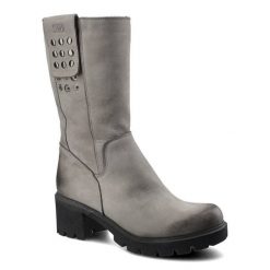 Szare Kozaki Simen Damskie Ocieplane Buty Zimowe. Szare kozaki Simen, na zimę, bez wzorów, z nubiku, eleganckie, bez obcasa, na obcasie, bez zapięcia. Za 359.00 zł.