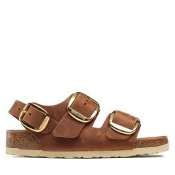 Sandały Birkenstock. Brązowe sandały Birkenstock, bez wzorów, bez obcasa, na płaskiej podeszwie, bez zapięcia. Za 719.99 zł.