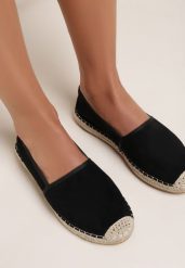 Czarne Espadryle Aurinda. Czarne espadryle Renee, bez wzorów, boho, bez obcasa, na płaskiej podeszwie. W wyprzedaży za 50.99 zł.
