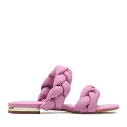 Klapki Eva Longoria. Czerwone klapki Eva Longoria, bez wzorów, bez obcasa, bez zapięcia. Za 429.99 zł.