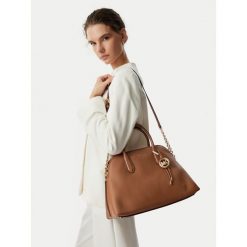 Torebka MICHAEL Michael Kors. Brązowe torebki klasyczne MICHAEL Michael Kors, bez wzorów, klasyczne, bez dodatków. Za 1,579.00 zł.