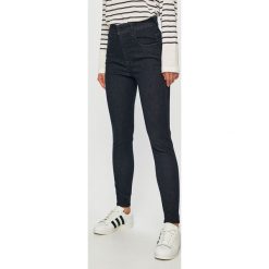 Diesel - Jeansy. Niebieskie jeansy Diesel, bez wzorów, z bawełny, z podwyższonym stanem. W wyprzedaży za 399.90 zł.