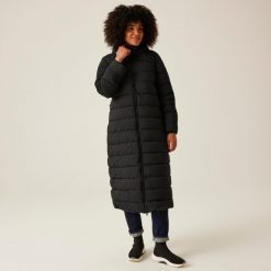 Płaszcz turystyczny damski zimowy ocieplany Elender Regatta. Brązowe płaszcze Regatta, na zimę, xs, bez wzorów, sportowe, z kapturem. Za 385.70 zł.