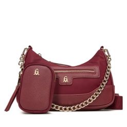 Torebka Steve Madden. Czerwone torebki klasyczne Steve Madden, bez wzorów, klasyczne, bez dodatków. Za 349.99 zł.