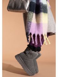 Gooce Skórzane botki zimowe "Crestone" w kolorze szarym rozmiar: 39. Szare botki Gooce, bez wzorów, ze skóry, bez obcasa, na platformie, bez zapięcia. Za 217.99 zł.