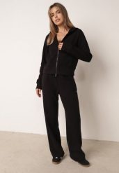 Czarny Komplet Dresowy z Prążkowanego Materiału Bluza z Kapturem i Spodnie Alatha. Czarne bluzy z kapturem Born2be, l, bez wzorów, z dresówki, z kapturem, trekkingowe. Za 169.99 zł.