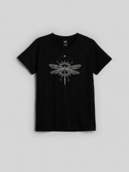 4F T-shirt regular z nadrukiem damski - czarny L. Czarne t-shirty 4f, l, bez wzorów, z bawełny, klasyczne, bez kołnierzyka, bez ramiączek. Za 59.99 zł.