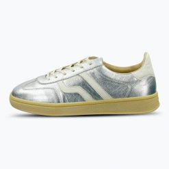 Buty damskie GANT Cuzima. Szare buty treningowe Gant, bez wzorów, z gumy, bez zapięcia, trekkingowe. Za 379.99 zł.