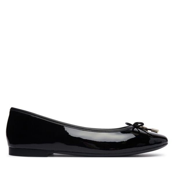 Baleriny Tommy Hilfiger. Czarne baleriny Tommy Hilfiger, bez wzorów, bez obcasa, bez zapięcia. Za 409.99 zł.