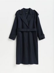 Długi trencz z bawełną - granatowy. Niebieskie płaszcze Reserved, l, bez wzorów, z bawełny, bez kaptura. Za 359.99 zł.
