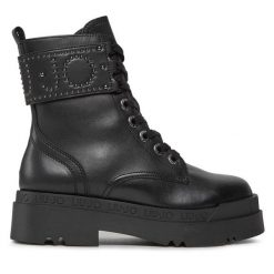 Botki Liu Jo. Czarne botki Liu Jo, bez wzorów, bez obcasa, na płaskiej podeszwie, bez zapięcia. Za 629.99 zł.