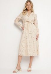 Beżowa Koszulowa Sukienka z Ażurowym Wzorem i Paskiem Tanithiea. Brązowe sukienki Born2be, na co dzień, l, w ażurowe wzory, z bawełny, eleganckie, bez kołnierzyka, bez ramiączek, midi, kopertowe. Za 159.99 zł.