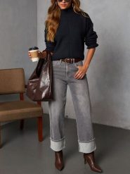 LA Angels Sweter w kolorze czarnym rozmiar: S. Czarne swetry LA Angels, s, bez wzorów, bez ramiączek. Za 236.05 zł.