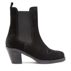 Botki Simple. Czarne botki Simple, bez wzorów, bez obcasa, na słupku, bez zapięcia. Za 249.99 zł.