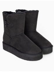 ISLAND BOOT Botki zimowe "Emmy" w kolorze czarnym rozmiar: 40. Czarne botki Island Boot, bez wzorów, bez obcasa, bez zapięcia. Za 198.70 zł.
