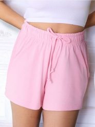 Szorty dresowe - różowy. Czerwone szorty sportowe Sinsay, bez wzorów, z dresówki. Za 25.99 zł.