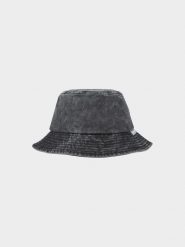 4F Kapelusz bucket hat damski - czarny S. Czarne kapelusze 4f, bez wzorów, z bawełny. W wyprzedaży za 39.99 zł.