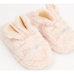 Kapcie - Kremowy. Białe kapcie Reserved. Za 49.99 zł.