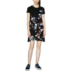 Desigual Kamizelka damska Vest Cicero 18SWVK56 2000 (rozmiar S). Spódnice Desigual, s, bez wzorów, eleganckie. W wyprzedaży za 151.00 zł.