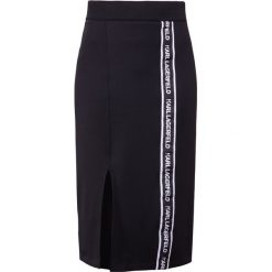 KARL LAGERFELD Spódnica ołówkowa black. Spódnice marki KARL LAGERFELD. Za 609.00 zł.