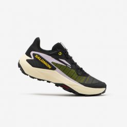 Buty do biegania w terenie damskie Salomon Genesis. Czerwone buty do biegania Salomon, bez wzorów, z gumy, bez zapięcia, do biegania. Za 529.99 zł.