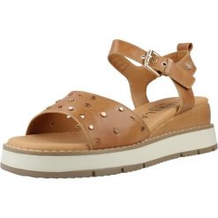 Sandały CARMELA 163248C Brązowy. Brązowe sandały Carmela, bez wzorów, ze skóry, sportowe, bez obcasa, bez zapięcia. Za 317.99 zł.