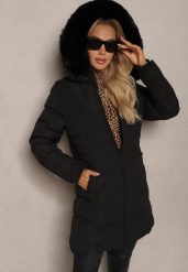 Czarna Kurtka z Ozdobnym Pikowaniem z Odpinanym Kapturem i Futerkiem Taidra. Czarne kurtki Renee, l, bez wzorów, eleganckie. Za 239.99 zł.