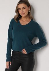 Niebieski Sweter z Wiskozą i Wełną z Dekoltem w Serek Claida. Niebieskie swetry Born2be, bez wzorów, z jeansu, bez ramiączek. Za 109.99 zł.