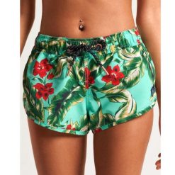 Spodenki plażowe damskie Superdry Surf Boardshort. Niebieskie szorty Superdry, bez wzorów, z poliesteru. Za 135.00 zł.