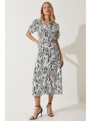 Happiness Istanbul Sukienka w kolorze biało-czarnym rozmiar: 40. Białe sukienki Happiness Istanbul, bez wzorów, z tkaniny, bez kołnierzyka, bez ramiączek, maxi. Za 56.79 zł.