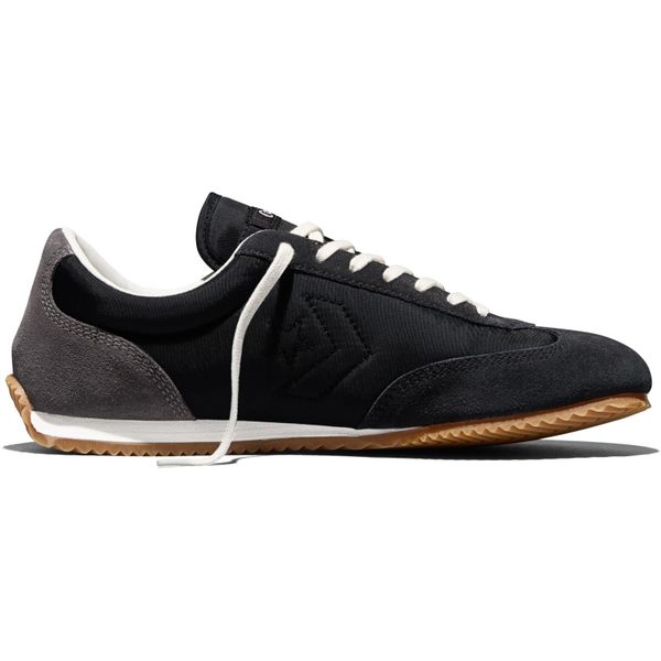 Buty sportowe Converse Jogger. Czarne buty treningowe Converse, bez wzorów, z zamszu, bez zapięcia. Za 590.00 zł.