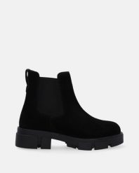 CZARNE SZTYBLETY Z ZAMSZU 1110225-1 301 BL. Czarne botki Venezia, bez wzorów, ze skóry, bez obcasa, bez zapięcia. Za 259.00 zł.