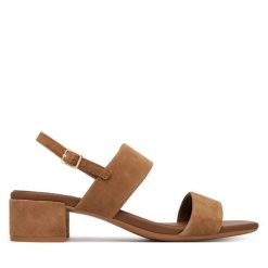 Sandały ECCO. Brązowe sandały ECCO, bez wzorów, bez obcasa, na słupku, bez zapięcia. Za 569.99 zł.