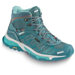 Buty do biegania adidas. Fioletowe buty do biegania adidas, bez wzorów, bez zapięcia, do biegania, adidas terrex. Za 299.99 zł.