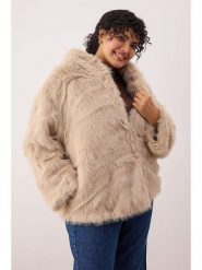 Trendyol Kurtka w kolorze beżowym ze sztucznego futerka rozmiar: 46. Brązowe kurtki Trendyol, bez wzorów, bez kaptura. Za 127.05 zł.