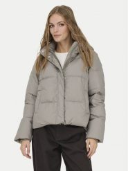 ONLY Kurtka puchowa Alice 15316455 Zielony Regular Fit. Zielone kurtki ONLY, l, bez wzorów, z puchu, bez kaptura. Za 479.99 zł.