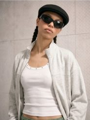 Rozpinana bluza ze stójką z dodatkiem wiskozy "soft touch" - szary. Szare bluzy bez kaptura Sinsay, l, bez wzorów, z dzianiny, bez kaptura, do biegania. Za 59.99 zł.