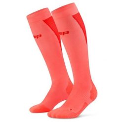 Damskie długie skarpety kompresyjne sportowe Core Ultralight CEP. Brązowe skarpetki CEP, bez wzorów, z elastanu. Za 229.00 zł.
