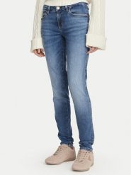 Guess Jeansy W6YAJ2 D1583 Niebieski Shaping Fit. Niebieskie jeansy Guess, z aplikacjami, z bawełny. Za 434.99 zł.