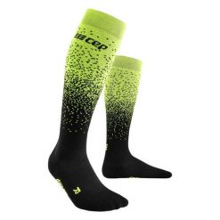 Skarpety kompresyjne damskie sportowe zimowe z wełną merino wysokie Snowfall CEP. Czarne skarpetki CEP, bez wzorów, z wełny. Za 199.00 zł.