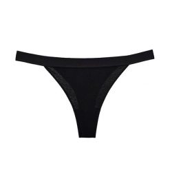 Stringi damskie w kształcie litery V do dopasowanych ubrań Dagnija. Czerwone stringi Intica, bez wzorów, z materiału. Za 69.00 zł.