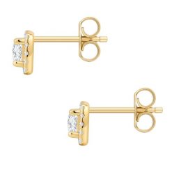 Rafaela Donata Kolczyki Srebro wysokiej próby Żółte złoto 1 ct Damski. Żółte kolczyki Rafaela Donata, z cyrkonią, pozłacane. Za 189.99 zł.