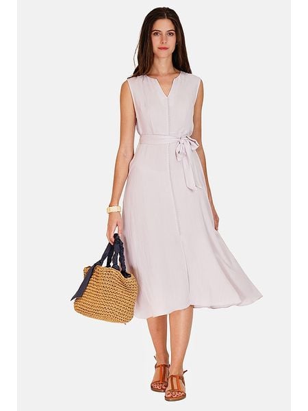 Le Jardin du Lin Sukienka w kolorze kremowym rozmiar: 40. Brązowe sukienki Le jardin du lin, bez wzorów, z tkaniny, klasyczne, bez kołnierzyka, bez ramiączek, maxi. Za 135.49 zł.