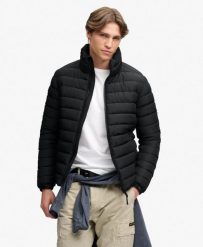 Superdry Kurtka Fuji Midweight pikowana – Slim Fit. Czarne kurtki Superdry, l, bez wzorów, z materiału, bez kaptura. Za 408.50 zł.