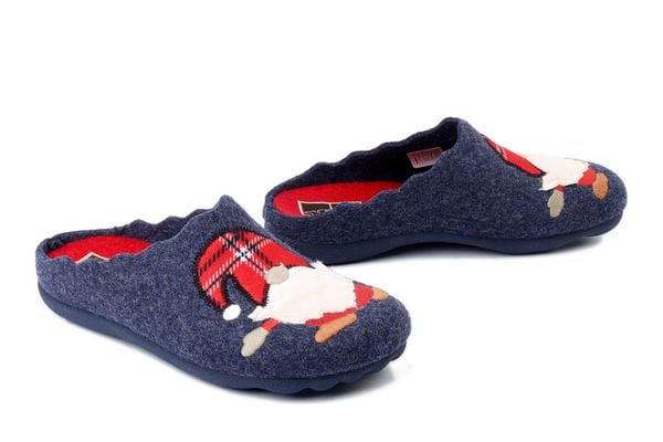 MANITU 320288-05 marine, kapcie damskie. Niebieskie kapcie Manitu, bez wzorów. Za 182.52 zł.