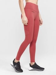 Craft Legginsy "ADV Essence 2" w kolorze czerwonym do biegania rozmiar: L. Czerwone legginsy Craft, bez wzorów, z elastanu, sportowe. Za 162.11 zł.